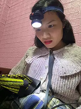 Yunzang online show from March 21, 2026, 8:19 am