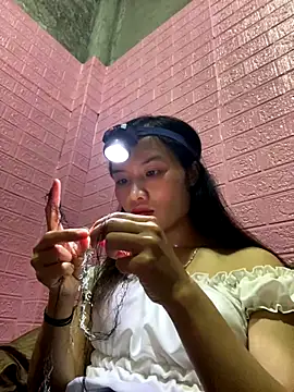 Snapshot of Yunzang chatting on December 23, 2025, 1:27 am Yunzang online show from December 23, 2025, 1:27 am