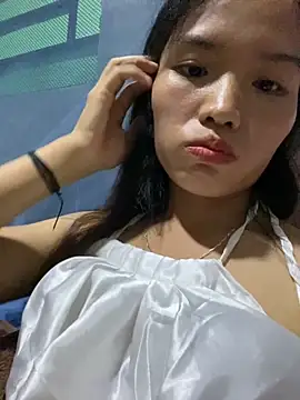 Snapshot of Yunzang chatting on November 8, 2025, 11:47 am Yunzang online show from November 8, 2025, 11:47 am