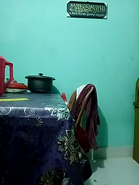 Chadni19 online show from November 28, 2025, 3:56 pm