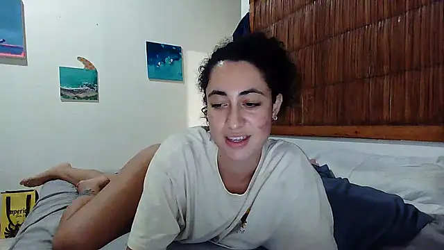 eleganceafterdark online show from November 19, 2025, 3:28 am