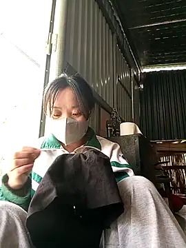 Phoena-a online show from March 2, 2026, 2:34 am