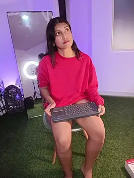 Snapshot of YeseniaRodriguez3 chatting on October 29, 2025, 12:09 am YeseniaRodriguez3 online show from October 29, 2025, 12:09 am