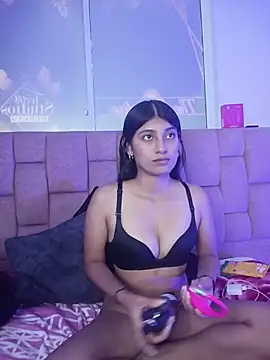 Snapshot of YeseniaRodriguez3 chatting on May 31, 2026, 3:18 pm YeseniaRodriguez3 online show from May 31, 2026, 3:18 pm