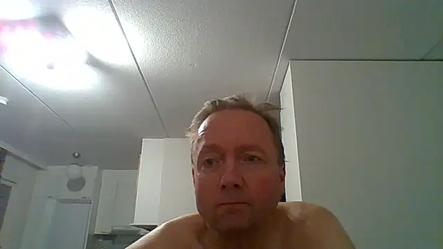 Snapshot of Timka69 chatting on November 8, 2025, 3:15 pm Timka69 online show from November 8, 2025, 3:15 pm