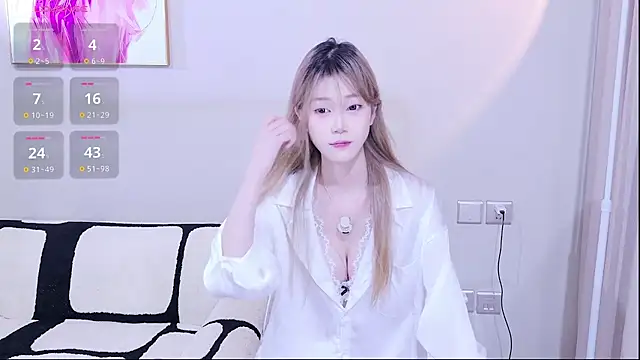 xiaoxi---n online show from November 10, 2025, 9:36 am