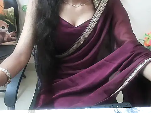 lo e shreya online show from November 14, 2025, 3:43 am