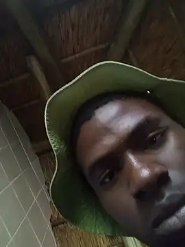 younggblackkCOCK19 online show from December 4, 2025, 10:25 am