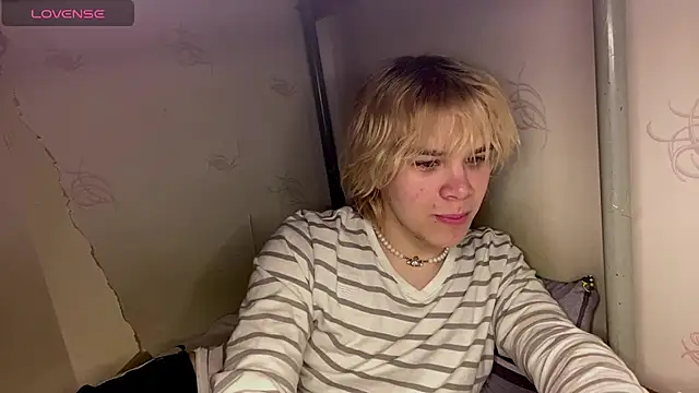 Snapshot of nikolasbucks chatting on February 16, 2026, 8:40 pm nikolasbucks online show from February 16, 2026, 8:40 pm