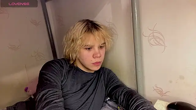 Snapshot of nikolasbucks chatting on February 18, 2026, 9:11 pm nikolasbucks online show from February 18, 2026, 9:11 pm