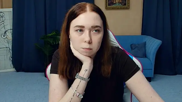 Snapshot of AddieOsler chatting on March 8, 2026, 2:04 am AddieOsler online show from March 8, 2026, 2:04 am