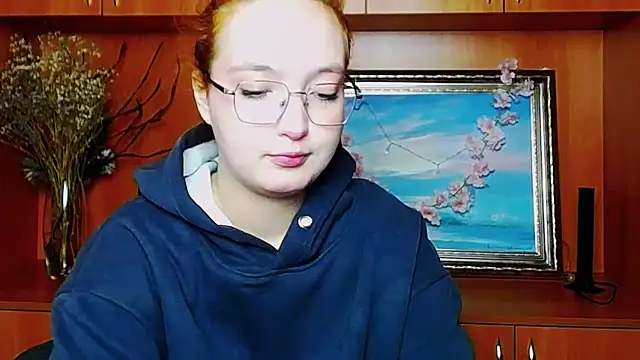 MissAriaa online show from April 18, 2026, 6:16 am