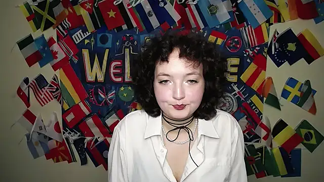 Snapshot of MissAriaa chatting on October 25, 2025, 1:45 pm MissAriaa online show from October 25, 2025, 1:45 pm