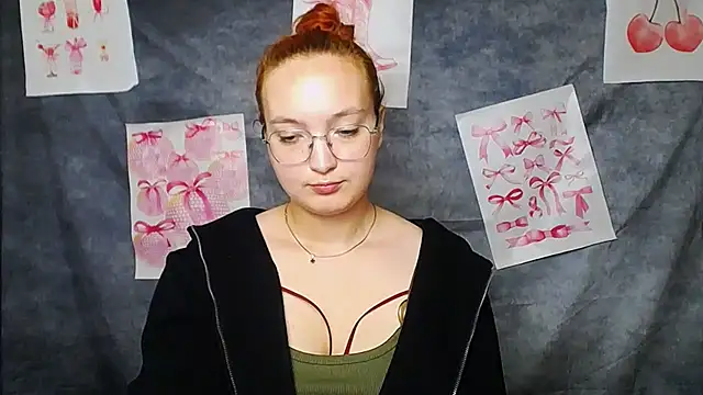 MissAriaa online show from June 3, 2026, 2:33 pm