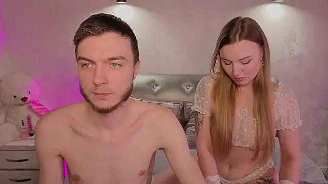 Snapshot of Oscar_Beatrice chatting on December 23, 2025, 9:08 am Oscar Beatrice online show from December 23, 2025, 9:08 am