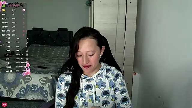 Snapshot of Sunshine_e chatting on February 20, 2026, 7:27 pm Sunshine e online show from February 20, 2026, 7:27 pm