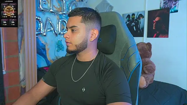 Snapshot of Tiler_wolker chatting on February 6, 2026, 10:17 pm Tiler wolker online show from February 6, 2026, 10:17 pm