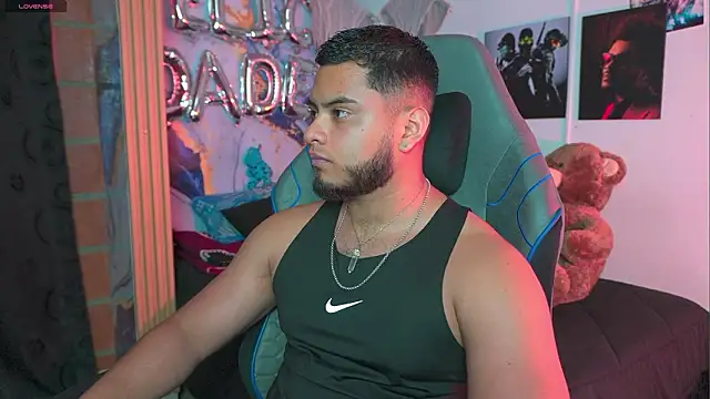 Tiler wolker online show from March 20, 2026, 12:22 am