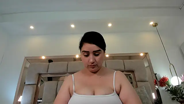 Snapshot of naomy_sexy_ chatting on June 16, 2026, 2:11 am naomy sexy online show from June 16, 2026, 2:11 am