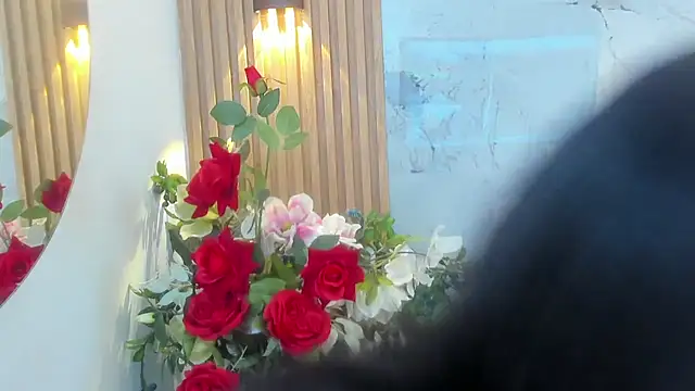 Nayla Monroee online show from November 29, 2025, 1:22 pm