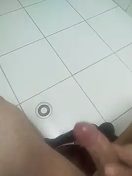 Snapshot of Jervaz chatting on March 26, 2026, 1:04 am Jervaz online show from March 26, 2026, 1:04 am