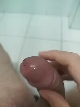 Snapshot of Jervaz chatting on April 15, 2026, 1:11 am Jervaz online show from April 15, 2026, 1:11 am