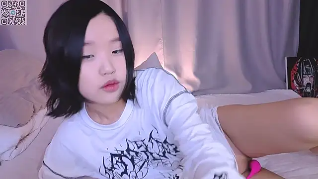 dreamSuaa online show from May 31, 2026, 5:13 am