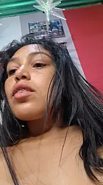 aleexacandy online show from April 12, 2026, 5:11 am