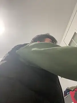 Snapshot of Dondeloquieras4 chatting on March 15, 2026, 2:18 am Dondeloquieras4 online show from March 15, 2026, 2:18 am