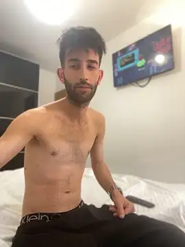 Snapshot of Dondeloquieras4 chatting on April 14, 2026, 4:12 pm Dondeloquieras4 online show from April 14, 2026, 4:12 pm