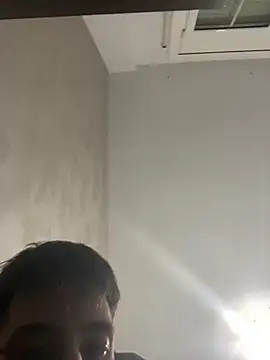 Snapshot of Dondeloquieras4 chatting on February 6, 2026, 12:28 am Dondeloquieras4 online show from February 6, 2026, 12:28 am