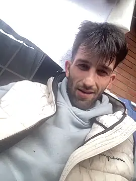 Snapshot of Dondeloquieras4 chatting on March 24, 2026, 2:39 pm Dondeloquieras4 online show from March 24, 2026, 2:39 pm