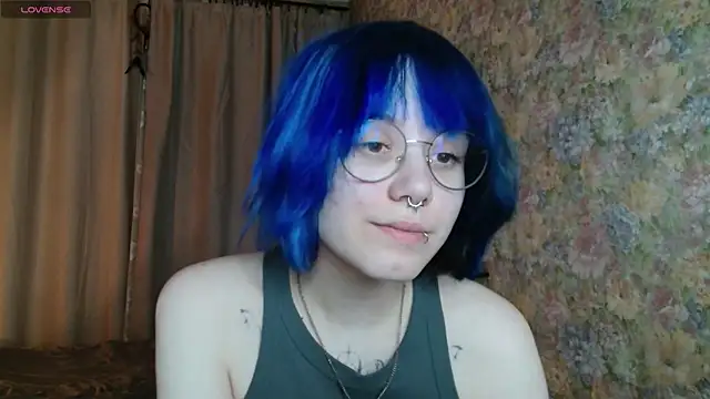 Snapshot of KellePourier chatting on February 18, 2026, 6:15 pm KellePourier online show from February 18, 2026, 6:15 pm