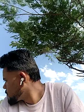 devil boy 0909 online show from February 22, 2026, 10:39 am