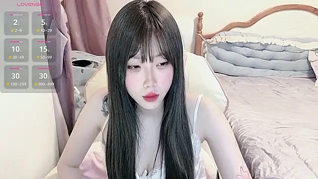 Vivian-88 online show from June 1, 2026, 12:27 pm