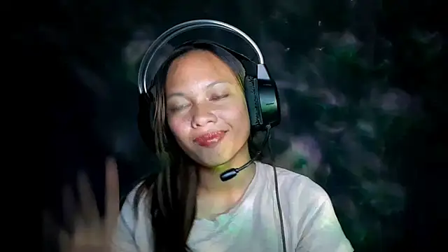 Shawty ladyy online show from November 29, 2025, 9:42 am