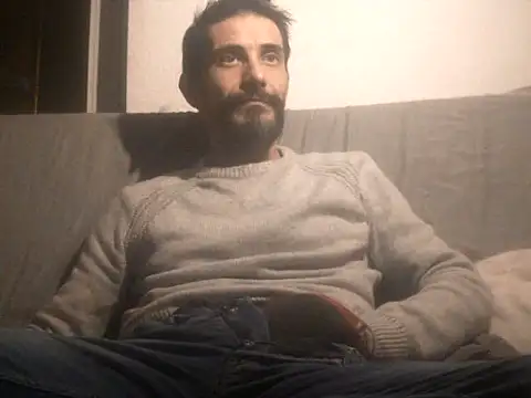 Snapshot of Ash59055 chatting on February 9, 2026, 9:46 pm Ash59055 online show from February 9, 2026, 9:46 pm