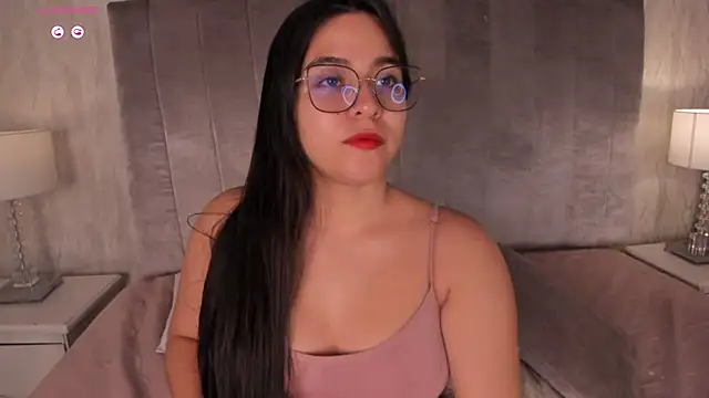 Melanie hillz online show from May 30, 2026, 12:06 am