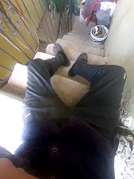 Snapshot of olgunadam7831 chatting on October 27, 2025, 11:00 am olgunadam7831 online show from October 27, 2025, 11:00 am