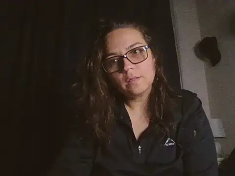 Snapshot of lilMissMarli chatting on November 24, 2025, 6:52 pm lilMissMarli online show from November 24, 2025, 6:52 pm