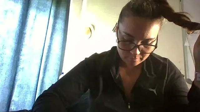 Snapshot of lilMissMarli chatting on January 13, 2026, 8:51 am lilMissMarli online show from January 13, 2026, 8:51 am