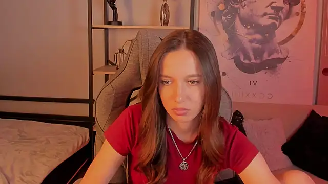 Snapshot of EmilyWade chatting on November 11, 2025, 1:17 pm EmilyWade online show from November 11, 2025, 1:17 pm