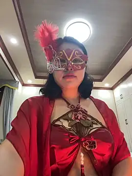 Snapshot of Qt889999 chatting on November 6, 2025, 1:37 pm Qt889999 online show from November 6, 2025, 1:37 pm