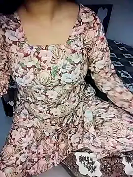 Snapshot of Itz_disha2 chatting on October 26, 2025, 5:13 pm Itz disha2 online show from October 26, 2025, 5:13 pm