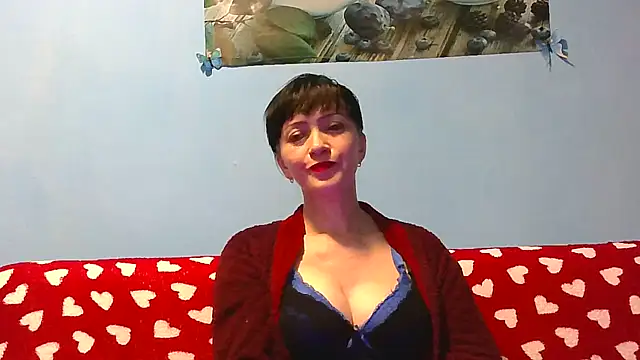 Snapshot of IffetLove42 chatting on April 18, 2026, 8:09 pm IffetLove42 online show from April 18, 2026, 8:09 pm