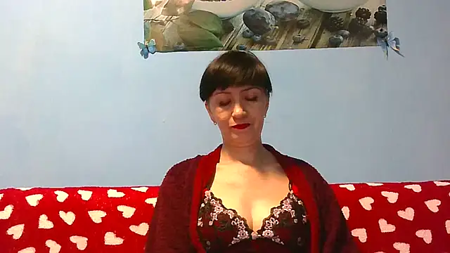 Snapshot of IffetLove42 chatting on April 16, 2026, 8:20 pm IffetLove42 online show from April 16, 2026, 8:20 pm