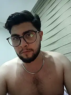 Snapshot of Mstfaavan64 chatting on March 4, 2026, 2:08 am Mstfaavan64 online show from March 4, 2026, 2:08 am