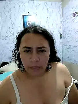 Anny 37 online show from November 13, 2025, 2:15 am