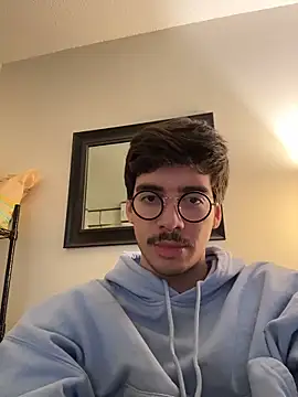 Snapshot of TimBelucci chatting on October 31, 2025, 9:43 pm TimBelucci online show from October 31, 2025, 9:43 pm