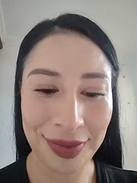Snapshot of Emma_Hotkiss chatting on June 21, 2026, 8:58 pm Emma Hotkiss online show from June 21, 2026, 8:58 pm